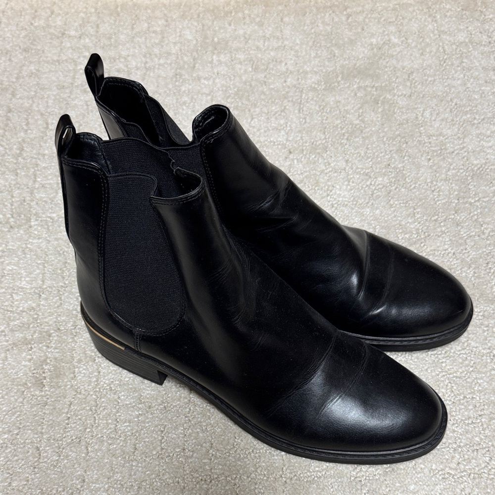 Zara Black Leather Ankle Boots